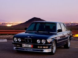 Alpina B9