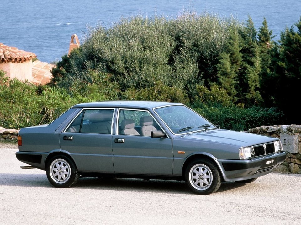 Lancia Prisma