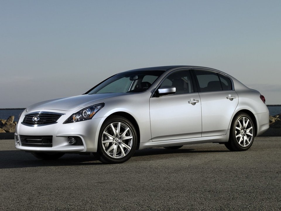 Infiniti G