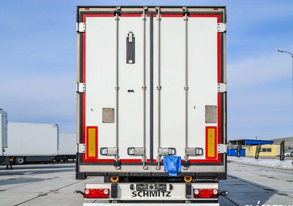 Schmitz Cargobull SKO, 2017 год, 4 490 000 рублей, 11 фотография
