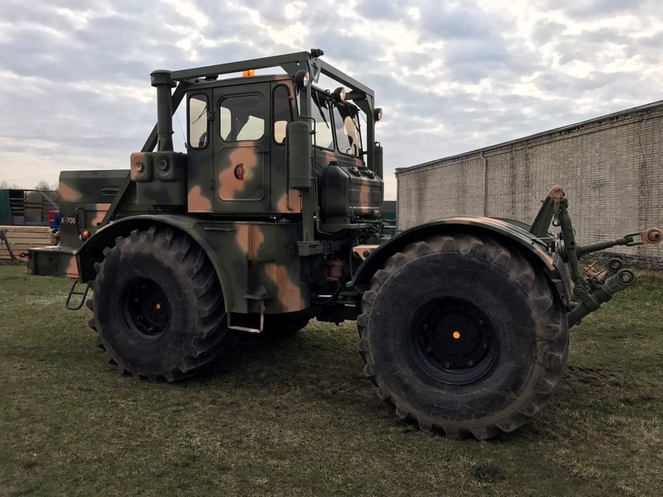 Кировец К-700, 1994 год, 3 990 000 рублей, 3 фотография