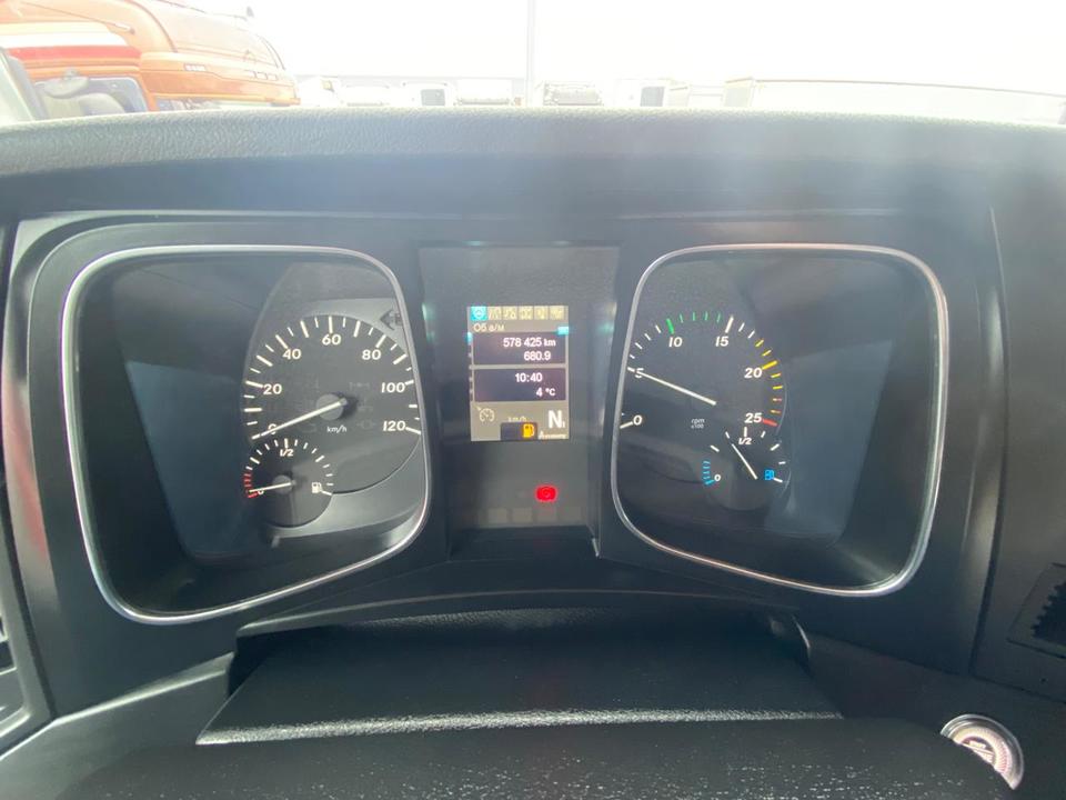 Mercedes-Benz Actros, 2020 год, 6 995 000 рублей, 15 фотография