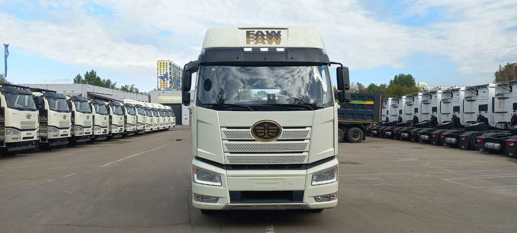 FAW J6 CA4180, 2023 год, 6 000 000 рублей, 4 фотография