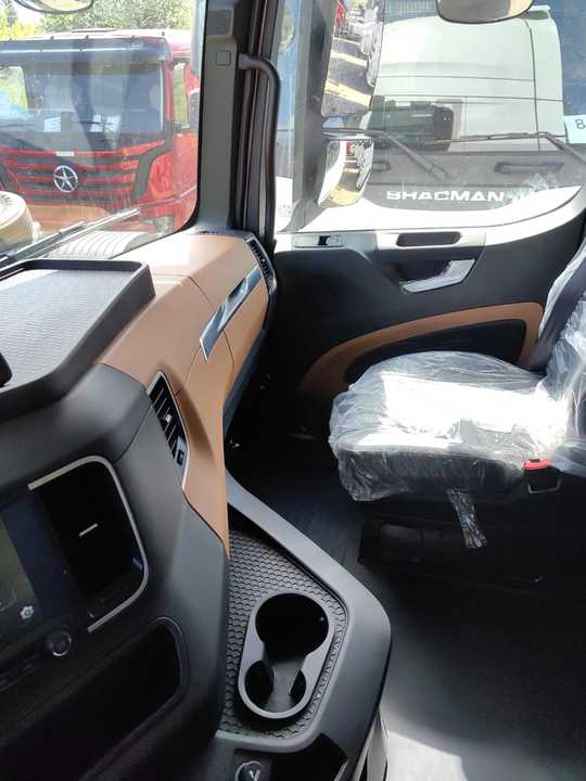Shacman (Shaanxi) SX4188, 2024 год, 10 780 000 рублей, 2 фотография