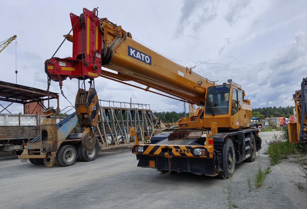 KATO SR, 2014 год, 21 000 000 рублей, 2 фотография