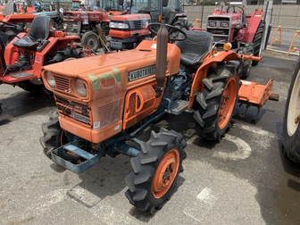 Kubota L1802, 1985 год, 667 000 рублей, 1 фотография