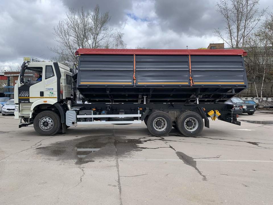 FAW J6 CA3250, 2024 год, 8 060 000 рублей, 5 фотография