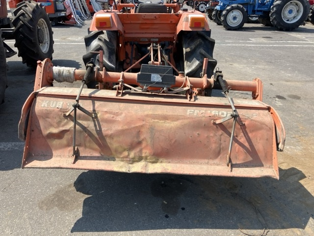 Kubota L2602, 810 000 рублей, 9 фотография