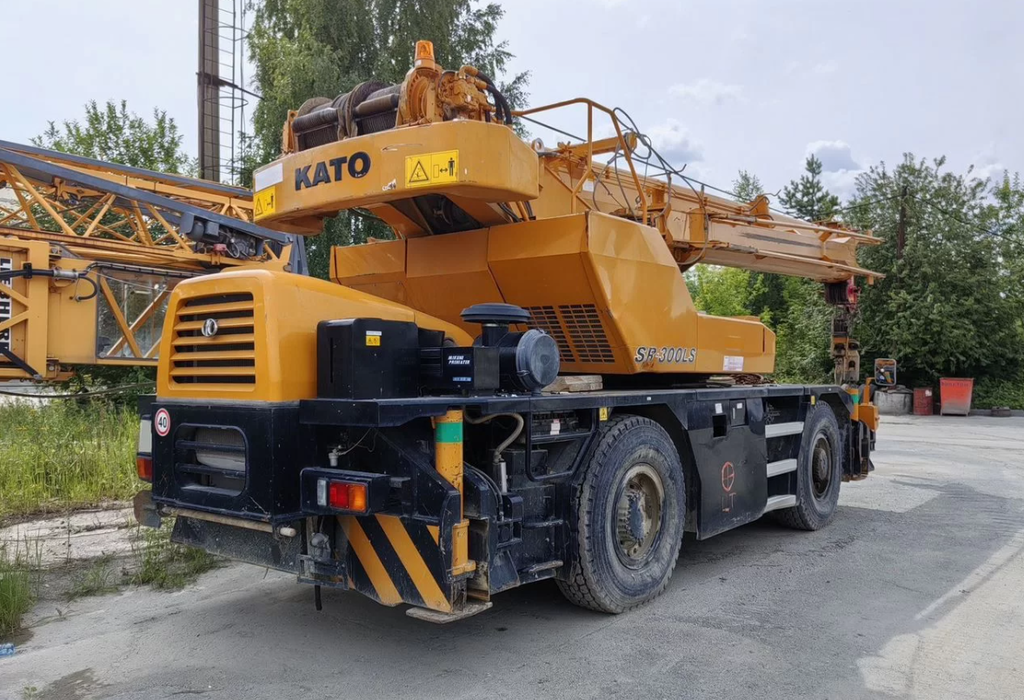 KATO SR, 2014 год, 19 800 000 рублей, 3 фотография