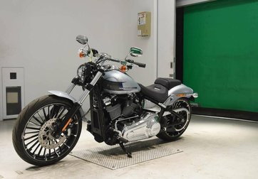 Harley-Davidson Breakout, 2023 год, 2 490 000 рублей, 1 фотография