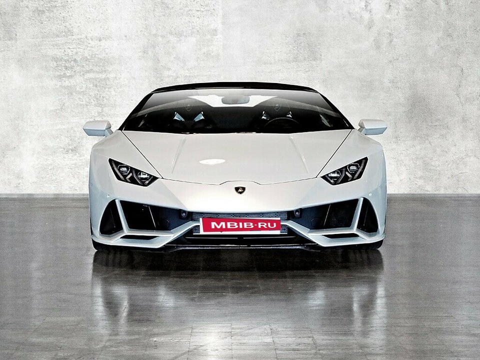 Lamborghini Huracán, 2022 год, 39 778 500 рублей, 34 фотография