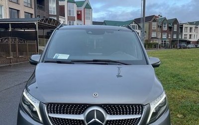 Mercedes-Benz V-Класс, 2019 год, 6 700 000 рублей, 1 фотография