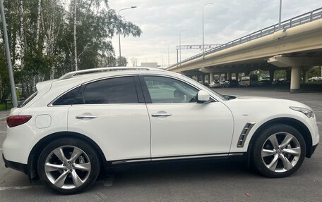 Infiniti FX II, 2010 год, 2 260 000 рублей, 6 фотография