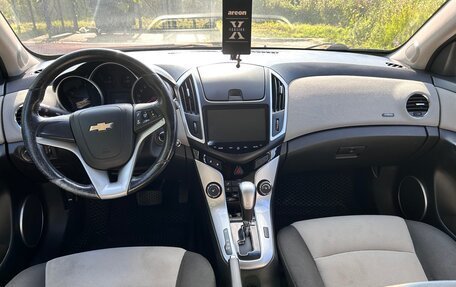 Chevrolet Cruze II, 2013 год, 1 100 000 рублей, 6 фотография