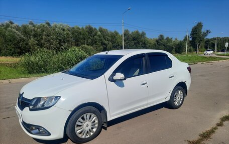 Renault Logan II, 2014 год, 570 000 рублей, 1 фотография