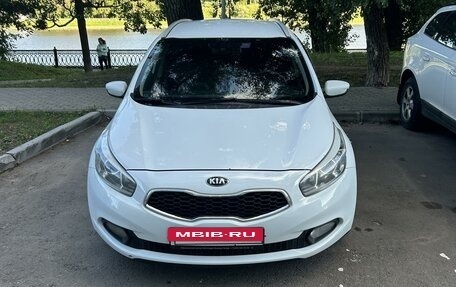 KIA cee'd III, 2014 год, 1 200 000 рублей, 2 фотография