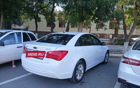 Chevrolet Cruze II, 2013 год, 670 000 рублей, 2 фотография