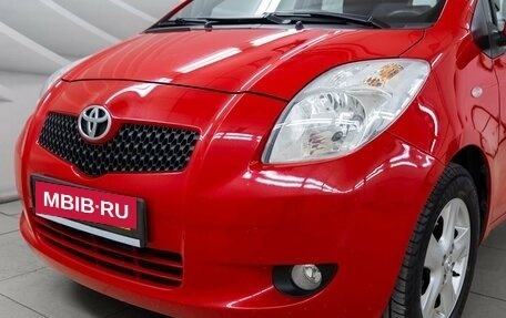 Toyota Yaris III рестайлинг, 2007 год, 803 000 рублей, 9 фотография