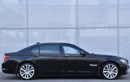 BMW 7 серия, 2011 год, 1 820 000 рублей, 3 фотография