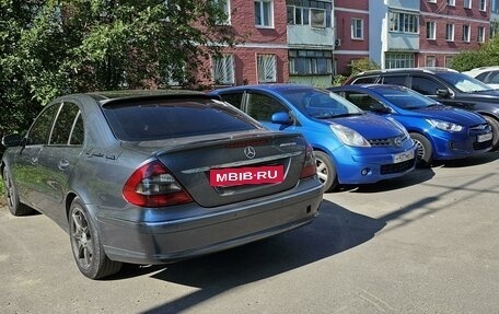 Mercedes-Benz E-Класс, 2007 год, 950 000 рублей, 8 фотография