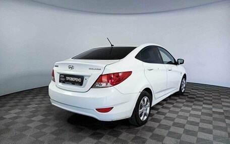 Hyundai Solaris II рестайлинг, 2012 год, 820 000 рублей, 5 фотография