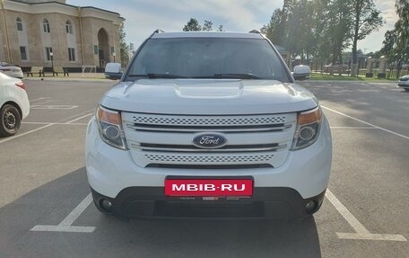 Ford Explorer VI, 2015 год, 2 450 000 рублей, 2 фотография