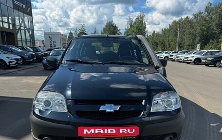 Chevrolet Niva I рестайлинг, 2016 год, 790 000 рублей, 2 фотография