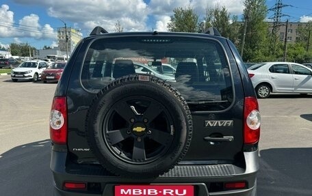 Chevrolet Niva I рестайлинг, 2016 год, 790 000 рублей, 5 фотография