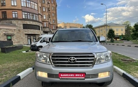 Toyota Land Cruiser 200, 2010 год, 3 300 000 рублей, 2 фотография