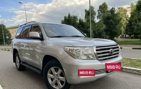 Toyota Land Cruiser 200, 2010 год, 3 300 000 рублей, 3 фотография