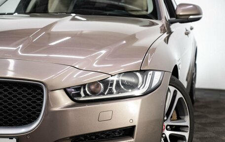 Jaguar XE I рестайлинг, 2016 год, 1 899 000 рублей, 8 фотография