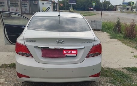 Hyundai Solaris II рестайлинг, 2014 год, 1 200 000 рублей, 3 фотография