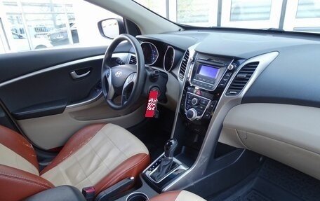 Hyundai i30 II рестайлинг, 2013 год, 1 050 000 рублей, 2 фотография