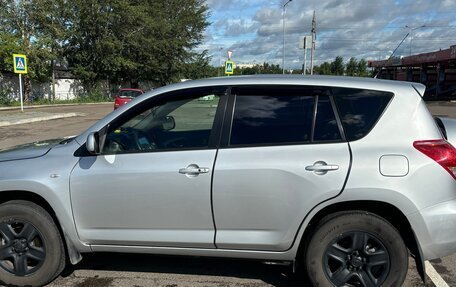 Toyota RAV4, 2007 год, 1 300 000 рублей, 13 фотография