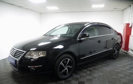 Volkswagen Passat B6, 2006 год, 595 000 рублей, 3 фотография