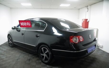 Volkswagen Passat B6, 2006 год, 595 000 рублей, 4 фотография