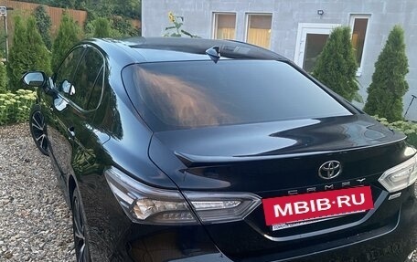 Toyota Camry, 2020 год, 3 200 000 рублей, 12 фотография