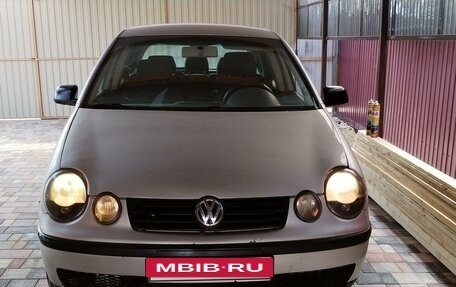 Volkswagen Polo IV рестайлинг, 2002 год, 350 000 рублей, 3 фотография