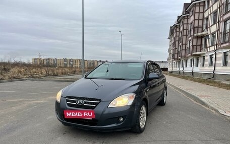 KIA cee'd I рестайлинг, 2009 год, 695 000 рублей, 12 фотография