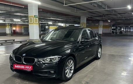 BMW 3 серия, 2017 год, 2 600 000 рублей, 2 фотография