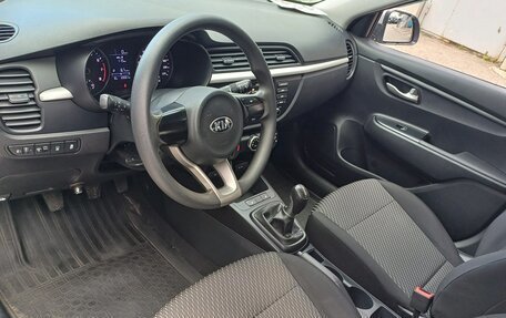 KIA Rio IV, 2018 год, 1 199 000 рублей, 7 фотография