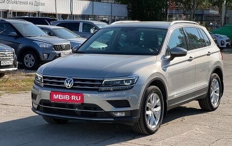 Volkswagen Tiguan II, 2018 год, 3 550 000 рублей, 3 фотография