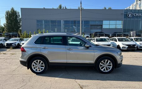 Volkswagen Tiguan II, 2018 год, 3 550 000 рублей, 4 фотография