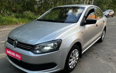 Volkswagen Polo VI (EU Market), 2012 год, 625 000 рублей, 1 фотография