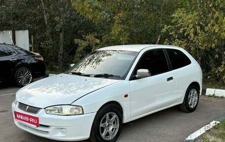 Mitsubishi Mirage VI рестайлинг, 1999 год, 320 000 рублей, 1 фотография