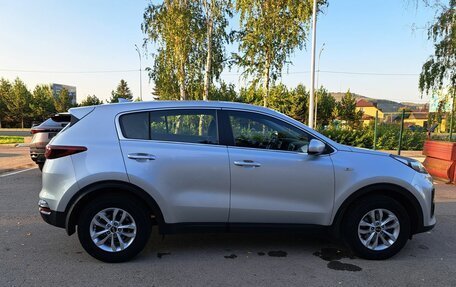 KIA Sportage IV рестайлинг, 2019 год, 2 317 000 рублей, 4 фотография