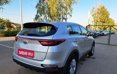 KIA Sportage IV рестайлинг, 2019 год, 2 317 000 рублей, 5 фотография