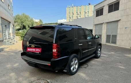 Chevrolet Tahoe III, 2013 год, 3 300 000 рублей, 3 фотография