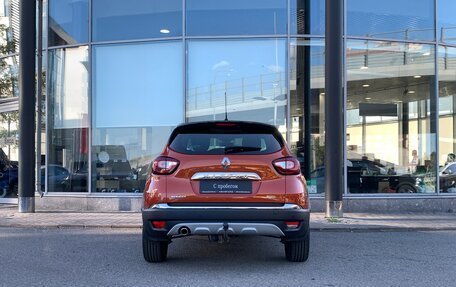 Renault Kaptur I рестайлинг, 2016 год, 1 350 000 рублей, 4 фотография