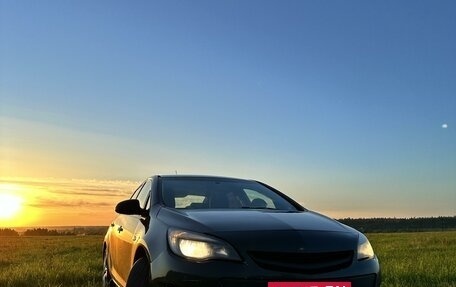 Opel Astra J, 2012 год, 800 000 рублей, 6 фотография